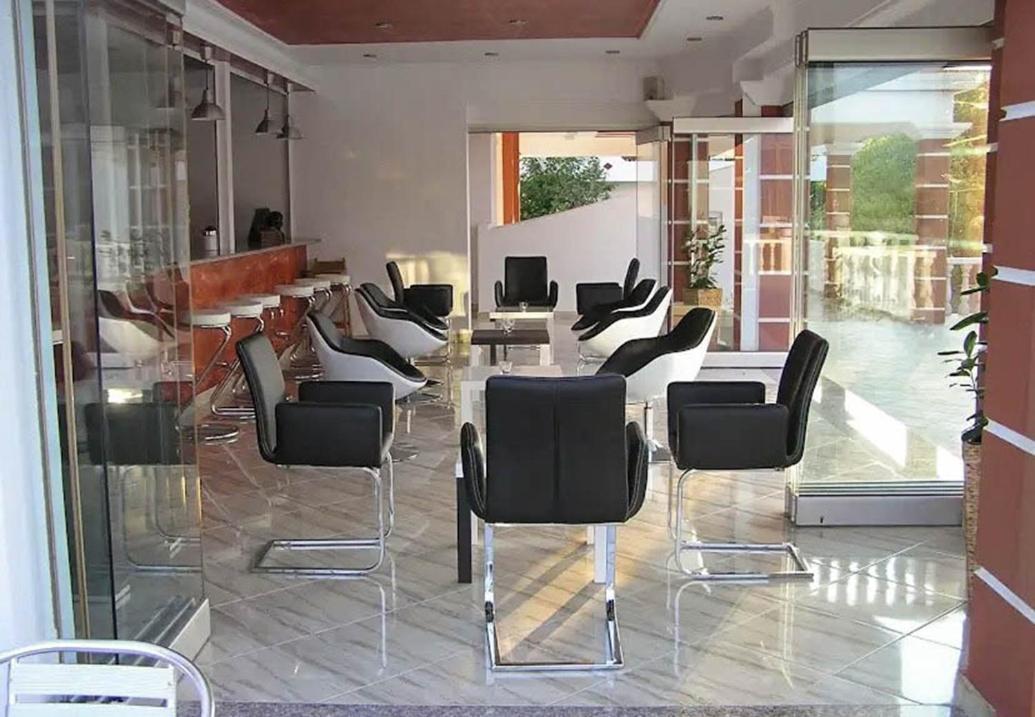 Hotel Alexandros Ammoudiá Eksteriør bilde