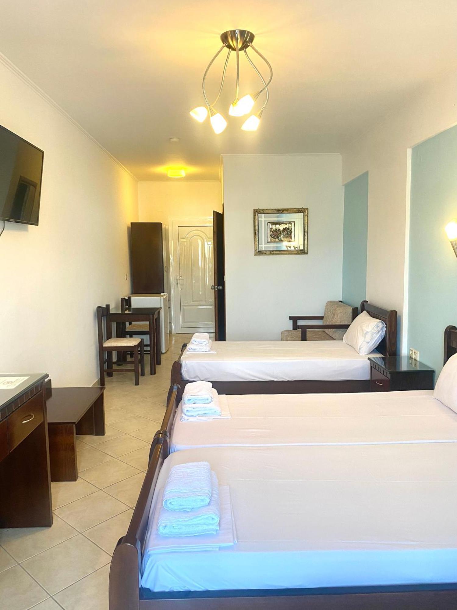 Hotel Alexandros Ammoudiá Eksteriør bilde